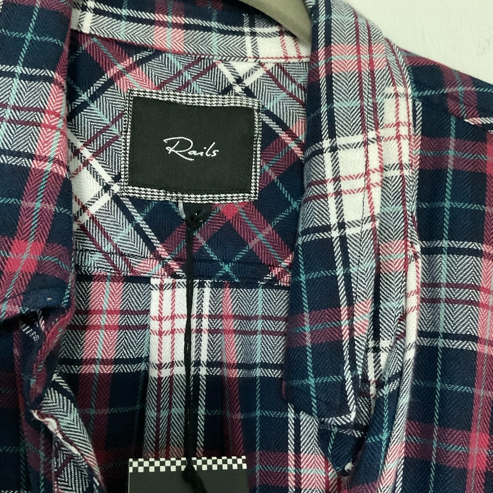 PRICE DROP ๐ NWT RAILS Hunter shirt - Picture 4 of 6